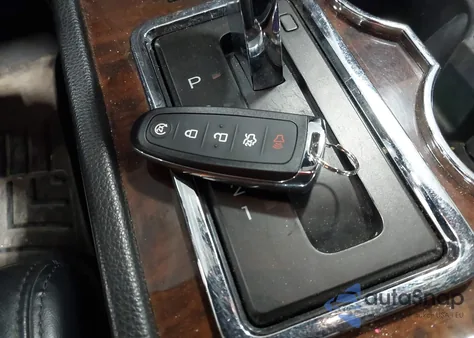 2015 Lincoln Navigator from USA, damaged, VIN 5LMJJ2JT5FEJ04431